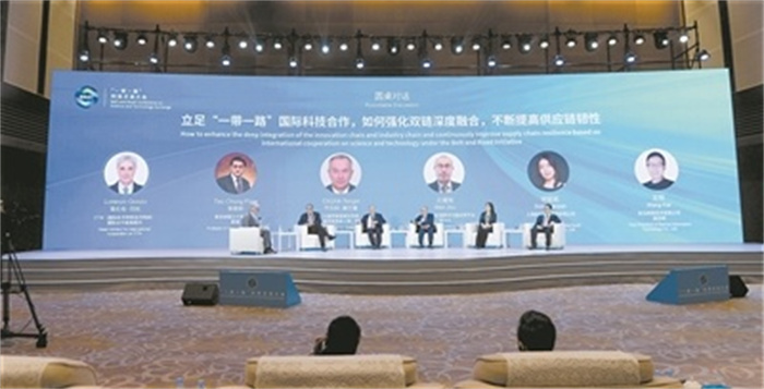 cedb3e740aa34da0987edc7de682dad7.jpg
